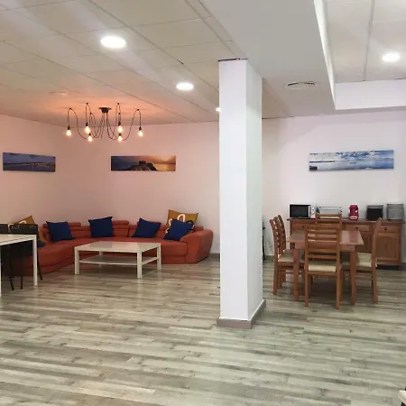 Turísticos Hostal